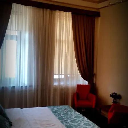 Arca Palace & Restaurant *